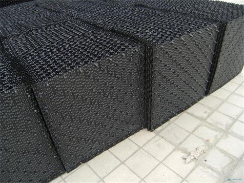 閉式冷卻塔填料有必要定期清洗和更換嗎？